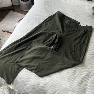 NWT American Eagle Super High Rise Baggy Wide Leg Pants - 20